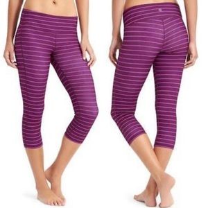 Athleta Chaturanga Capri Purple Striped Cropped